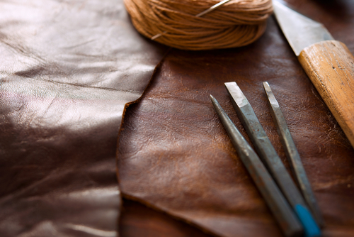 leather crafting tools